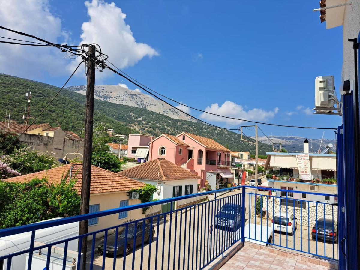 Blue Moon Apartment Agia Efimia Екстер'єр фото