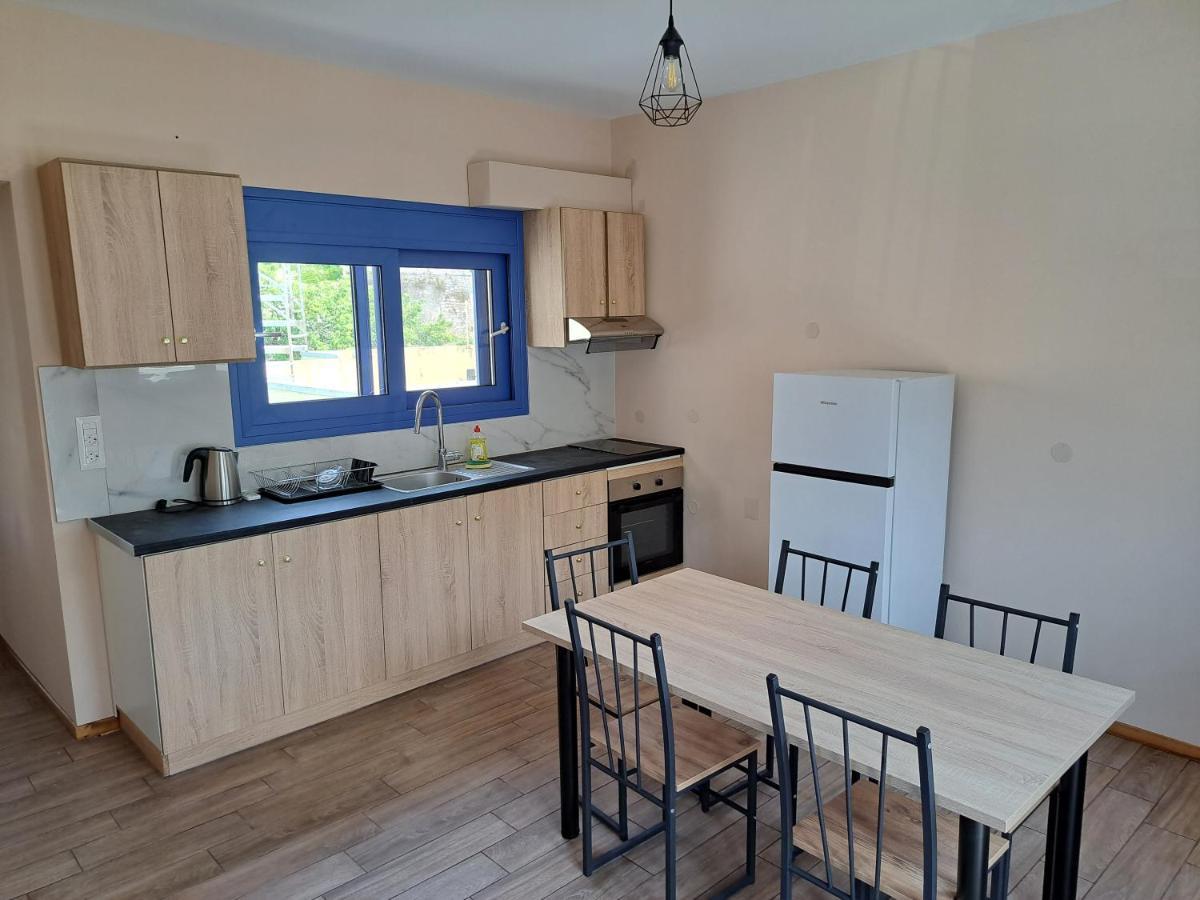 Blue Moon Apartment Agia Efimia Екстер'єр фото