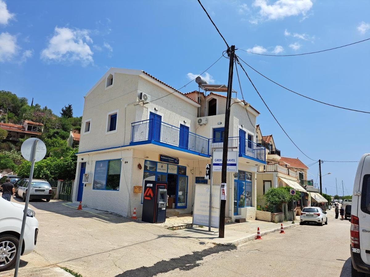 Blue Moon Apartment Agia Efimia Екстер'єр фото